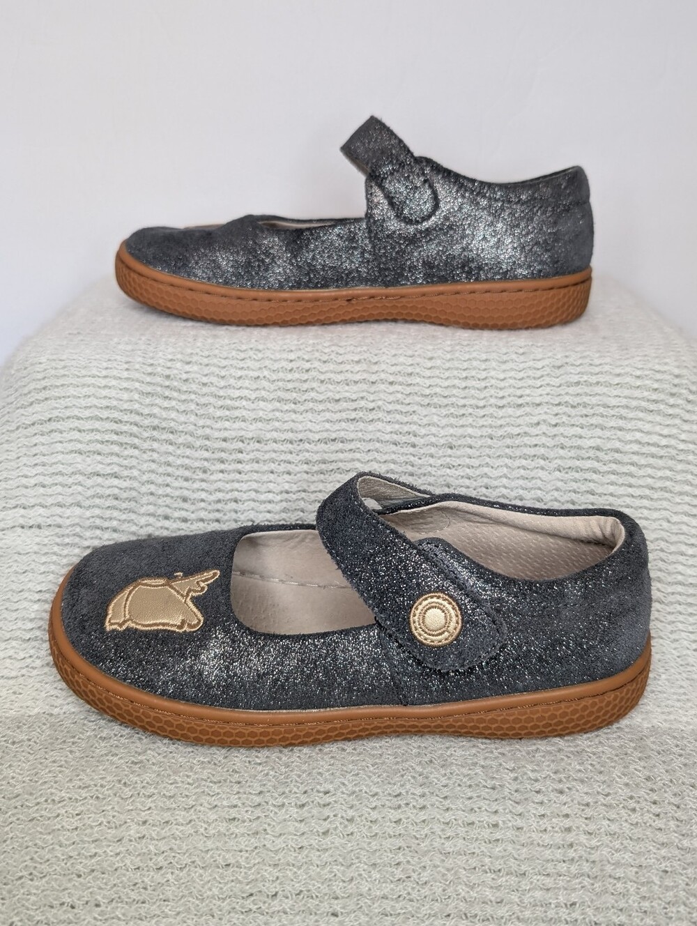 Livie & Luca Toddler Girls' Grey Glitter Mary Janes with Gold Butterfly